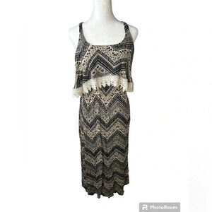 R2-D2‎ Apparel Cream Black Boho Maxi Dress With Lace racerback size medium